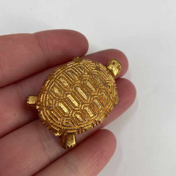 Feng shui goldtone turtle statue - Picture 5 of 6